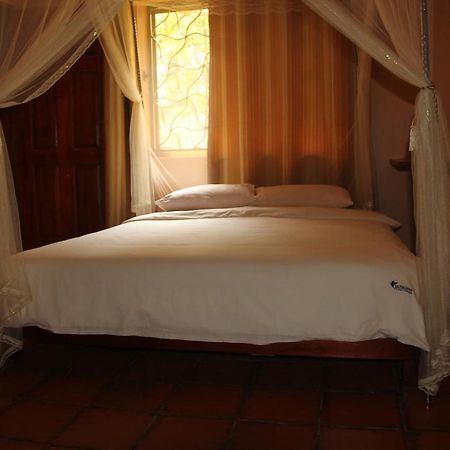 Saltek Forest Cottages Masindi المظهر الخارجي الصورة