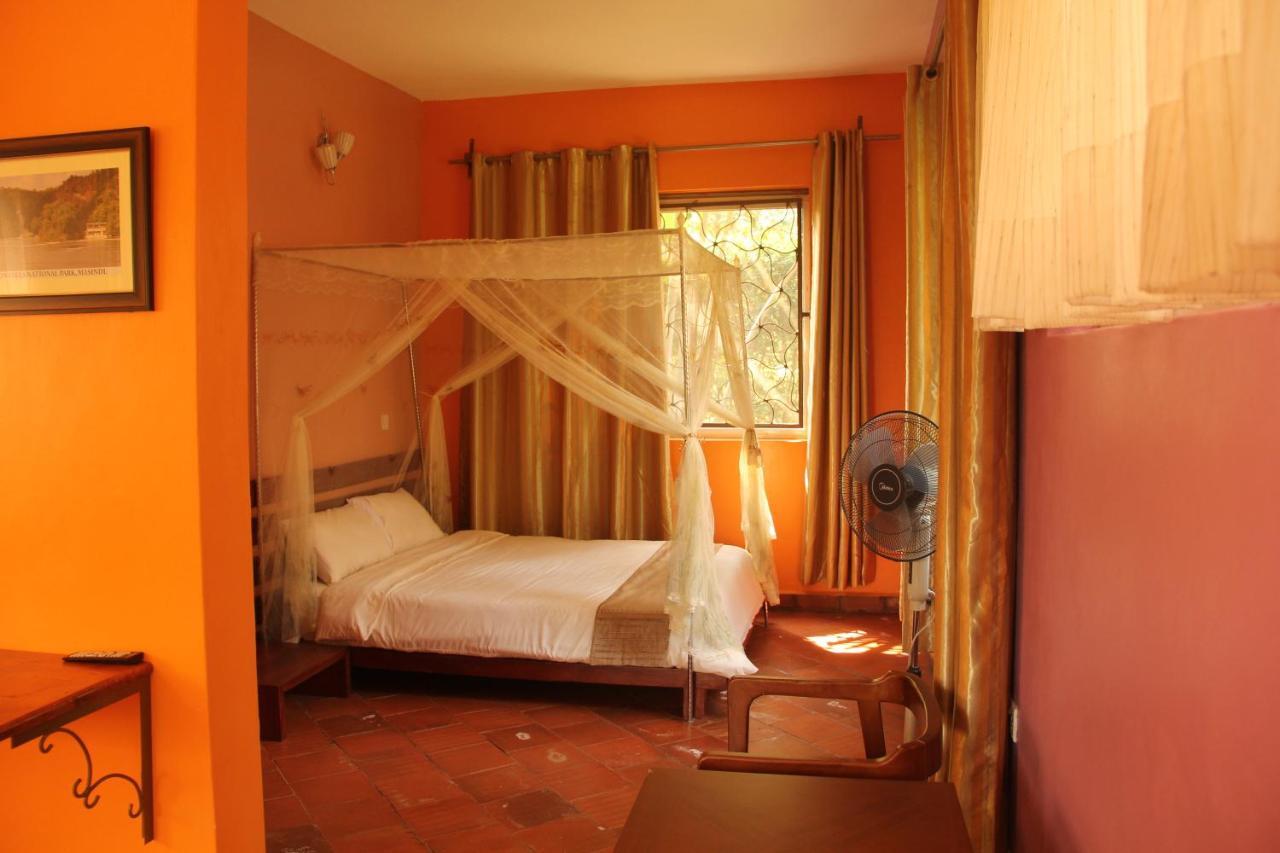 Saltek Forest Cottages Masindi المظهر الخارجي الصورة